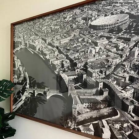 Πανσιόν The Little Verona