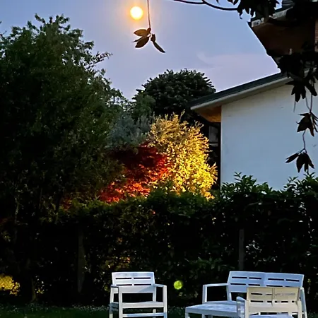 The Little Verona